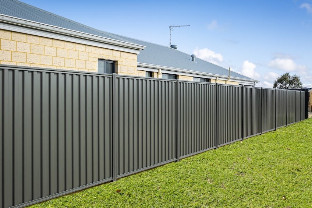 IS COLORBOND FENCE BETTER THAN TIMBER?